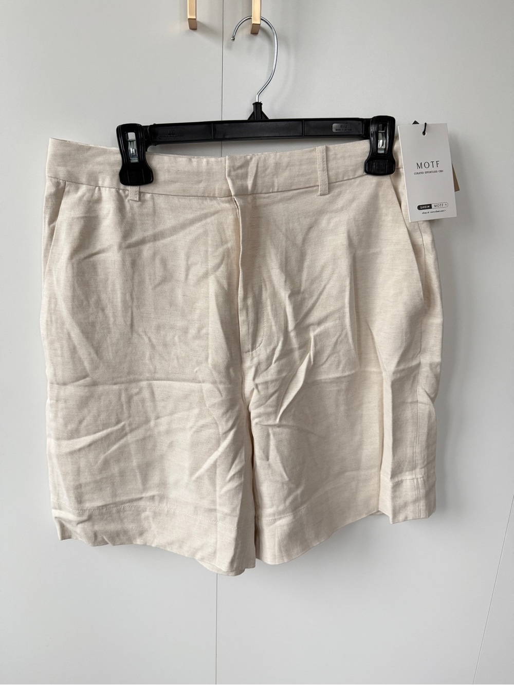 MOTF Women's Neutral Cream Tailored Bermuda Shorts